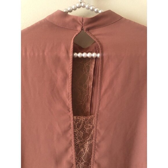 Express Womens Size M Long Sleeve Blouse Handkerchief Bell Sleeve Lace Trim Boho - Picture 5 of 6